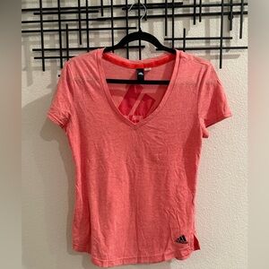 Adidas Women’s Coral Pink V-Neck T-Shirt Size M Athletic Tee
